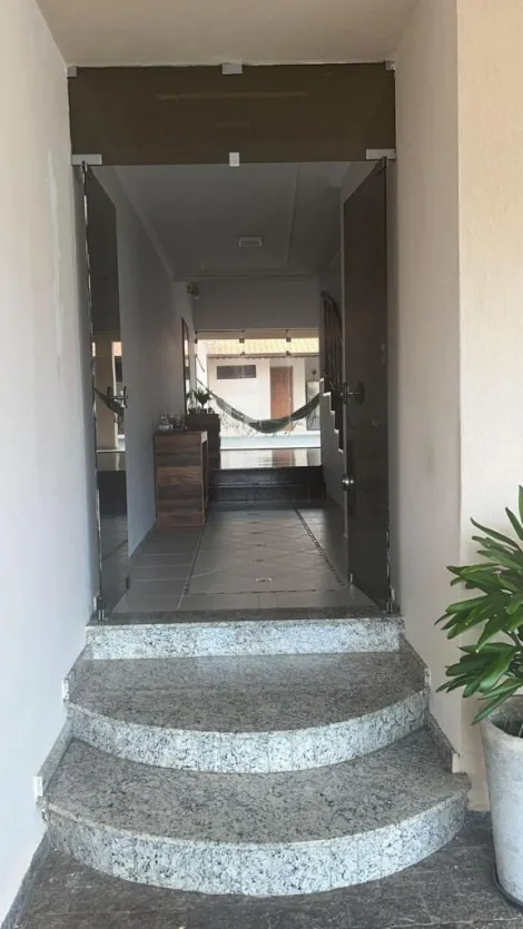 Botucatu Centro Casa Venda R$780.000,00 3 Dormitorios 6 Vagas Area do terreno 374.00m2 Area construida 300.00m2