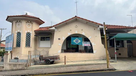 Botucatu Centro Casa Venda R$1.300.000,00 2 Dormitorios 2 Vagas Area do terreno 380.00m2 Area construida 270.00m2