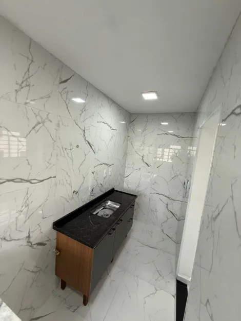 Botucatu Jardim Bom Pastor Apartamento Locacao R$ 1.800,00 2 Dormitorios 1 Vaga 