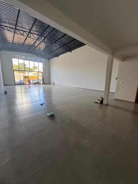 Botucatu Vila Antartica Comercial Locacao R$ 6.500,00  3 Vagas 