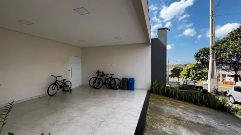 Botucatu Central Parque Casa Venda R$950.000,00 Condominio R$313,00 3 Dormitorios 4 Vagas Area do terreno 250.00m2 Area construida 135.00m2
