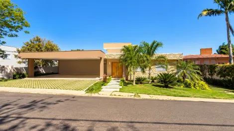 Botucatu Parque das Cascatas Casa Venda R$3.800.000,00 Condominio R$600,00 3 Dormitorios 8 Vagas Area do terreno 1279.00m2 Area construida 587.00m2