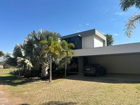 Botucatu Distrito Industrial III Casa Venda R$3.600.000,00 Condominio R$1.200,00 3 Dormitorios 4 Vagas Area do terreno 1000.00m2 Area construida 410.00m2