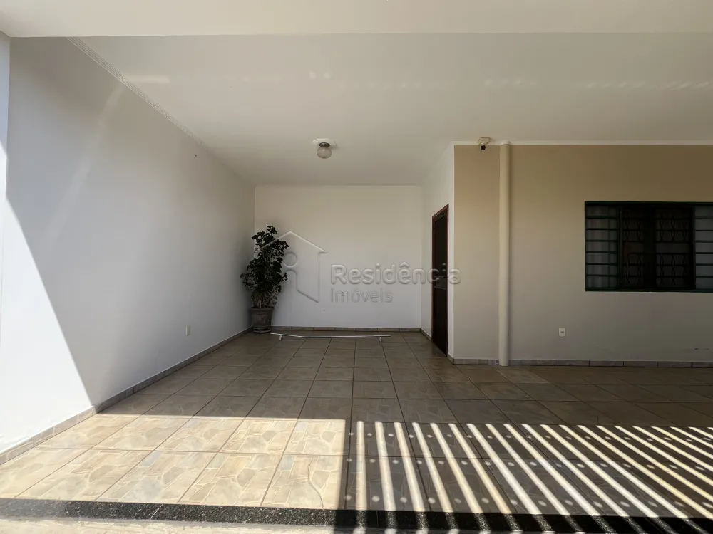 Comprar Casa / Padr&atilde;o em Mococa R$ 400.000,00 - Foto 3