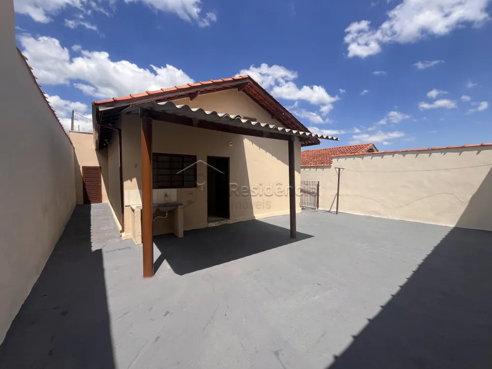 Comprar Casa / Padr&atilde;o em Mococa R$ 240.000,00 - Foto 12