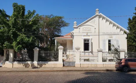Mococa Centro Casa Venda R$4.100.000,00 5 Dormitorios  Area do terreno 3820.00m2 Area construida 518.00m2