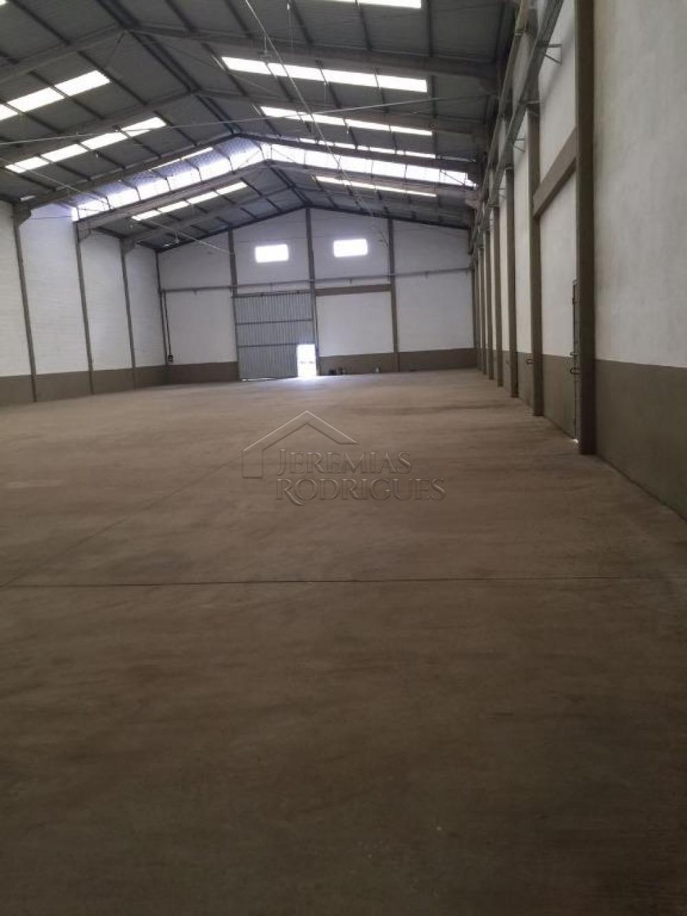 Alugar Comercial / Galp&atilde;o em Pindamonhangaba R$ 16.000,00 - Foto 3