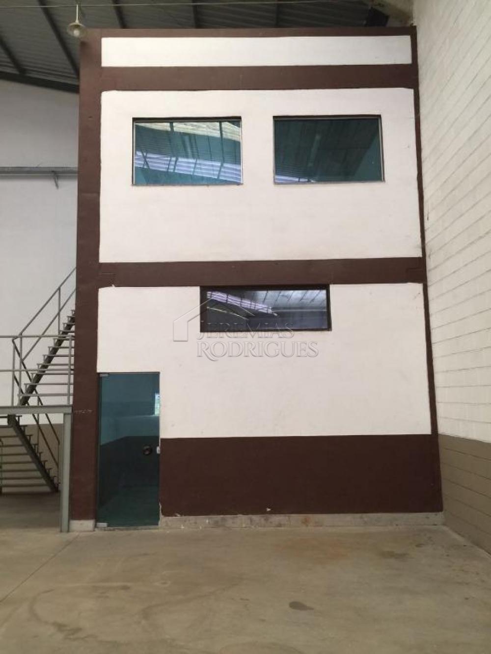 Alugar Comercial / Galp&atilde;o em Pindamonhangaba R$ 16.000,00 - Foto 4