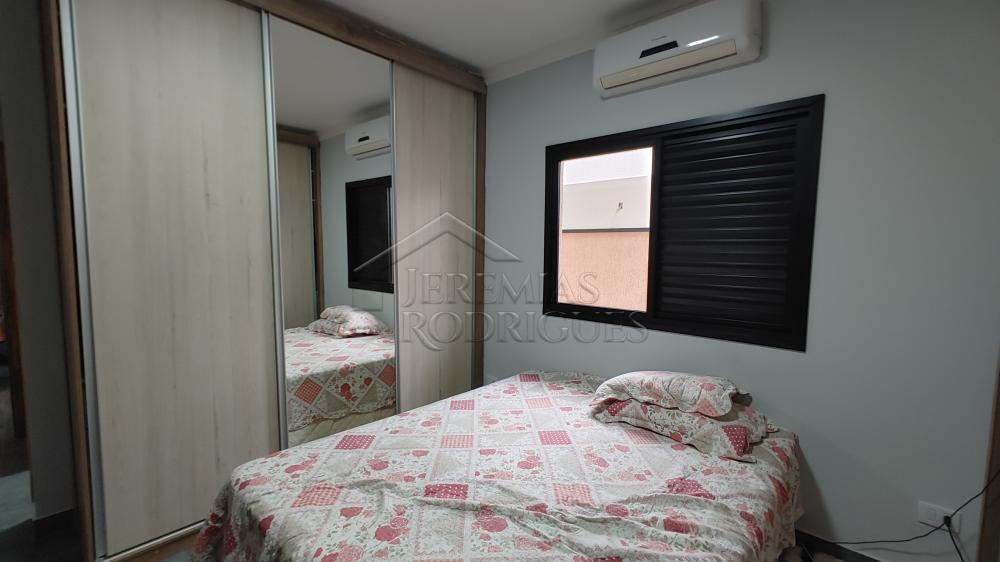 Comprar Casa / Condom&iacute;nio em Taubat&eacute; R$ 800.000,00 - Foto 16