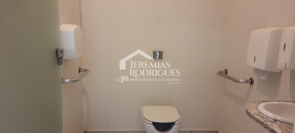 Alugar Comercial / Sal&atilde;o em Taubat&eacute; R$ 12.500,00 - Foto 15