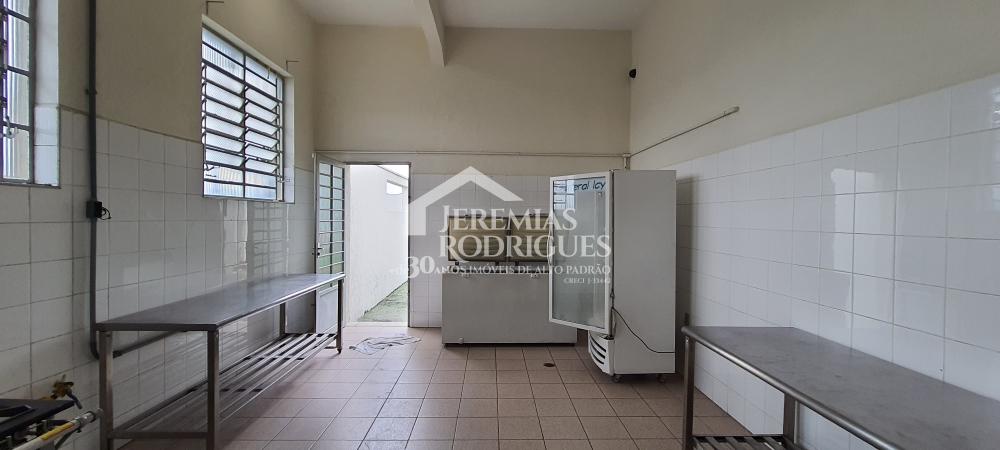 Alugar Comercial / Sal&atilde;o em Taubat&eacute; R$ 12.500,00 - Foto 23