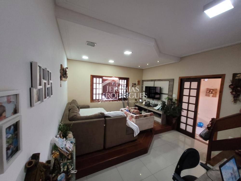 Comprar Casa / Sobrado em Pindamonhangaba R$ 620.000,00 - Foto 1