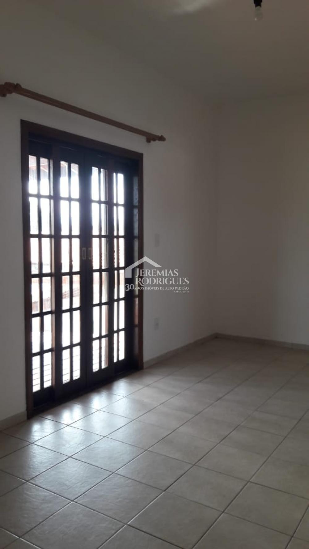 Alugar Casa / Sobrado em Pindamonhangaba R$ 3.500,00 - Foto 7