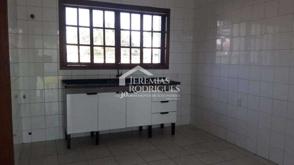 Alugar Casa / Sobrado em Pindamonhangaba R$ 3.500,00 - Foto 5
