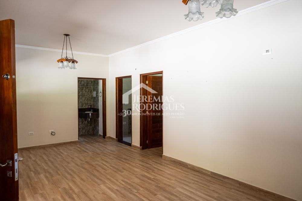 Comprar Rural / S&iacute;tio em Taubat&eacute; R$ 1.800.000,00 - Foto 15