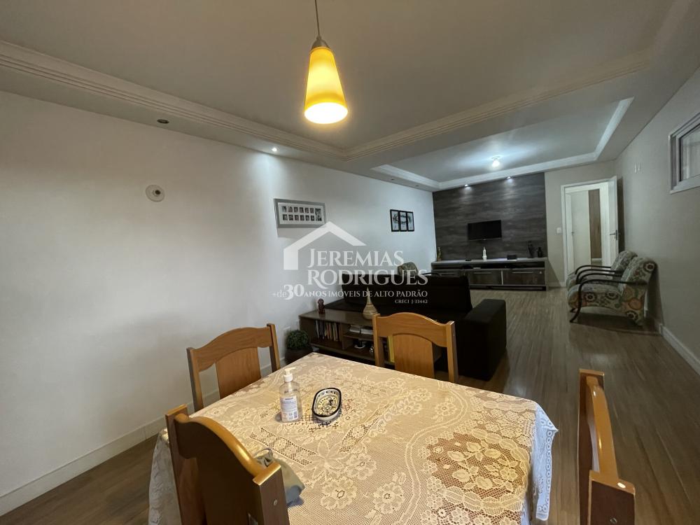 Comprar Apartamento / Padr&atilde;o em Taubat&eacute; R$ 610.000,00 - Foto 2