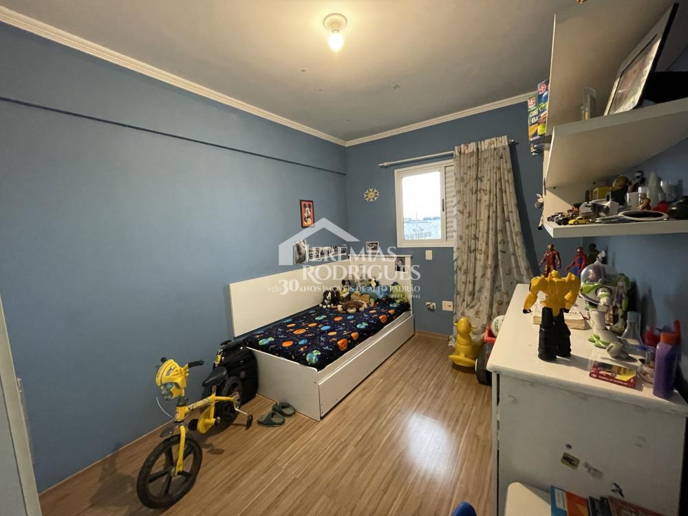 Comprar Apartamento / Padr&atilde;o em Taubat&eacute; R$ 610.000,00 - Foto 9