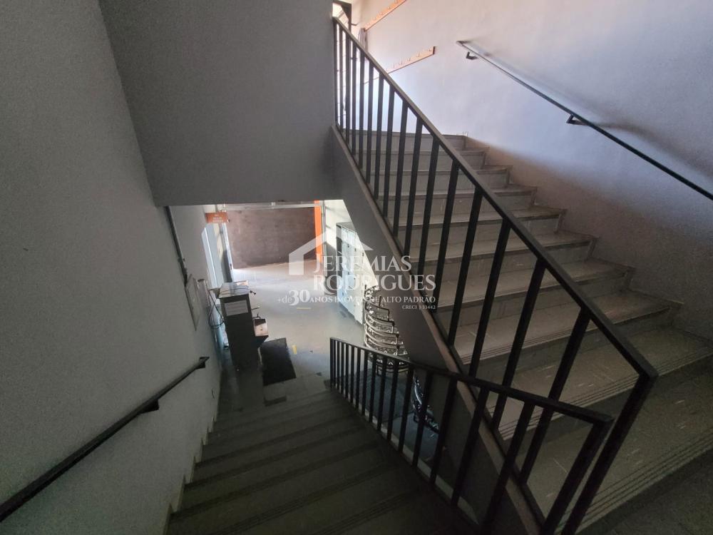 Alugar Comercial / Ponto Comercial em Pindamonhangaba R$ 17.000,00 - Foto 20