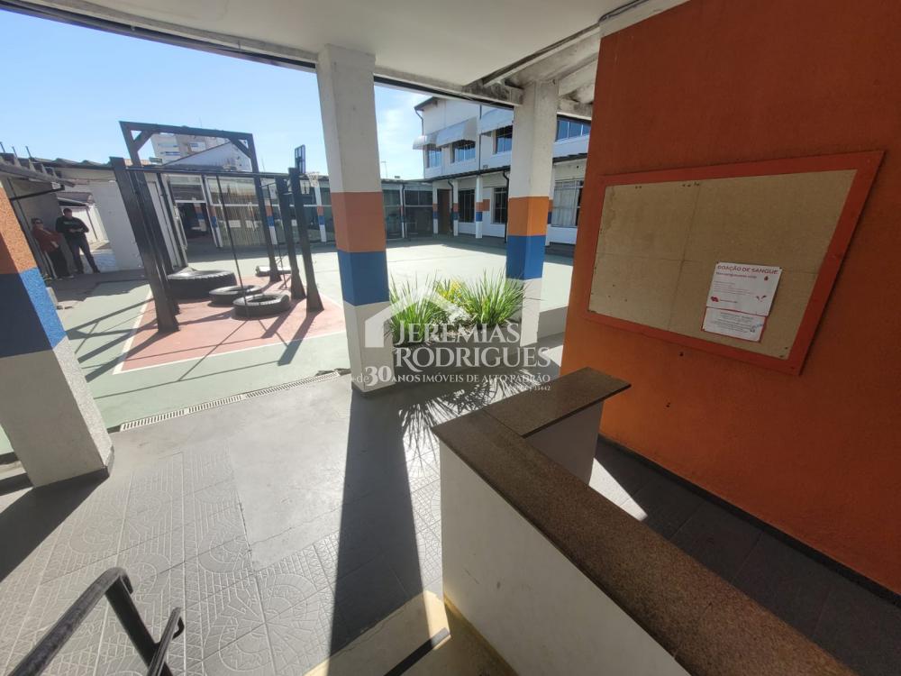 Alugar Comercial / Ponto Comercial em Pindamonhangaba R$ 17.000,00 - Foto 4
