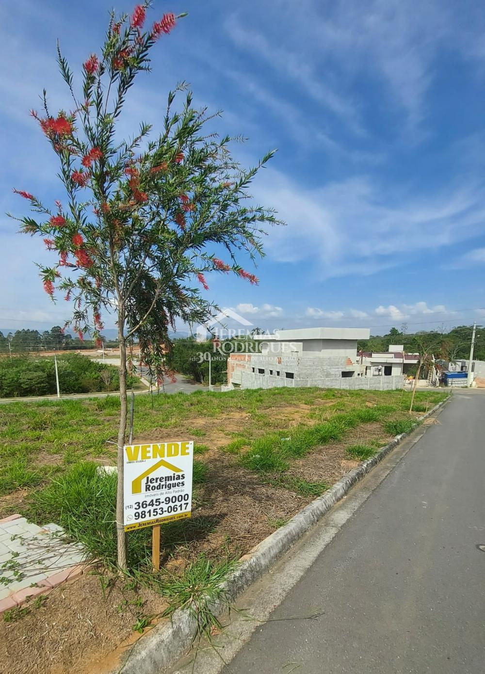 Comprar Terreno / Condom&iacute;nio em Pindamonhangaba R$ 230.000,00 - Foto 1