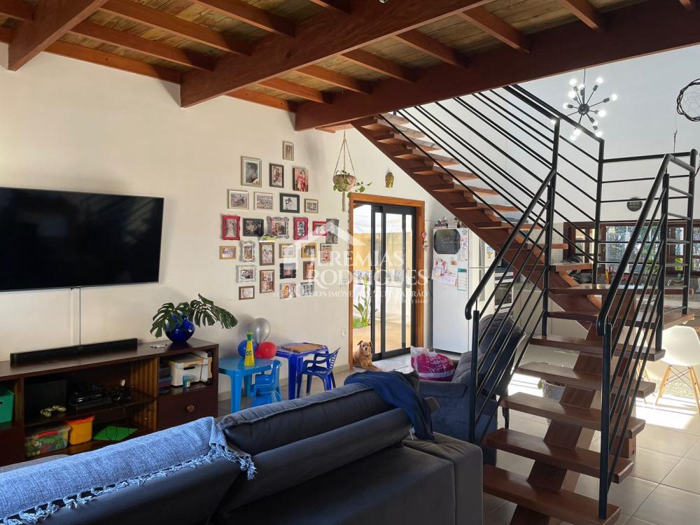 Comprar Casa / Padr&atilde;o em Taubat&eacute; R$ 675.000,00 - Foto 1