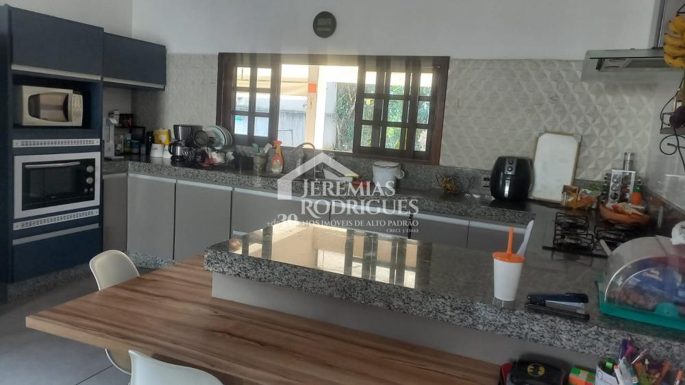 Comprar Casa / Padr&atilde;o em Taubat&eacute; R$ 675.000,00 - Foto 4