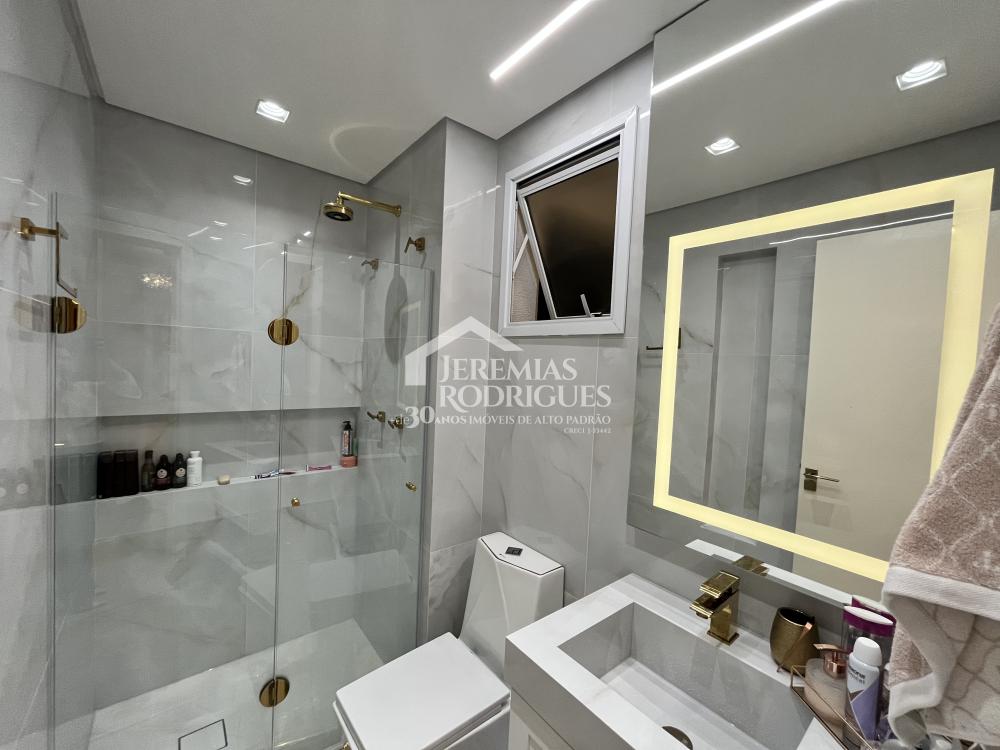 Comprar Apartamento / Padr&atilde;o em Taubat&eacute; R$ 750.000,00 - Foto 17