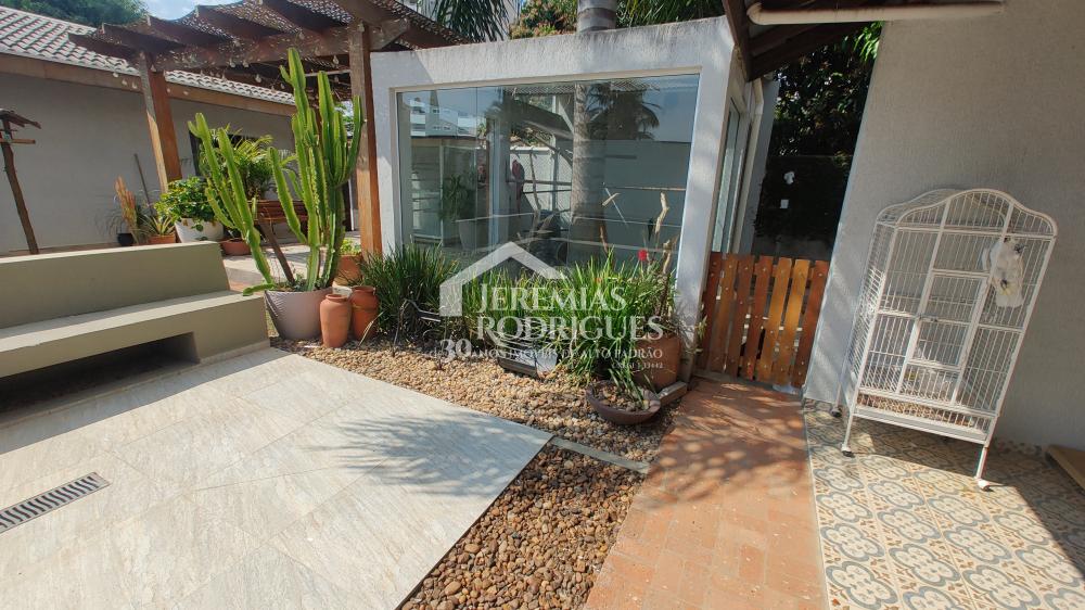 Comprar Casa / Padr&atilde;o em Taubat&eacute; R$ 2.500.000,00 - Foto 9