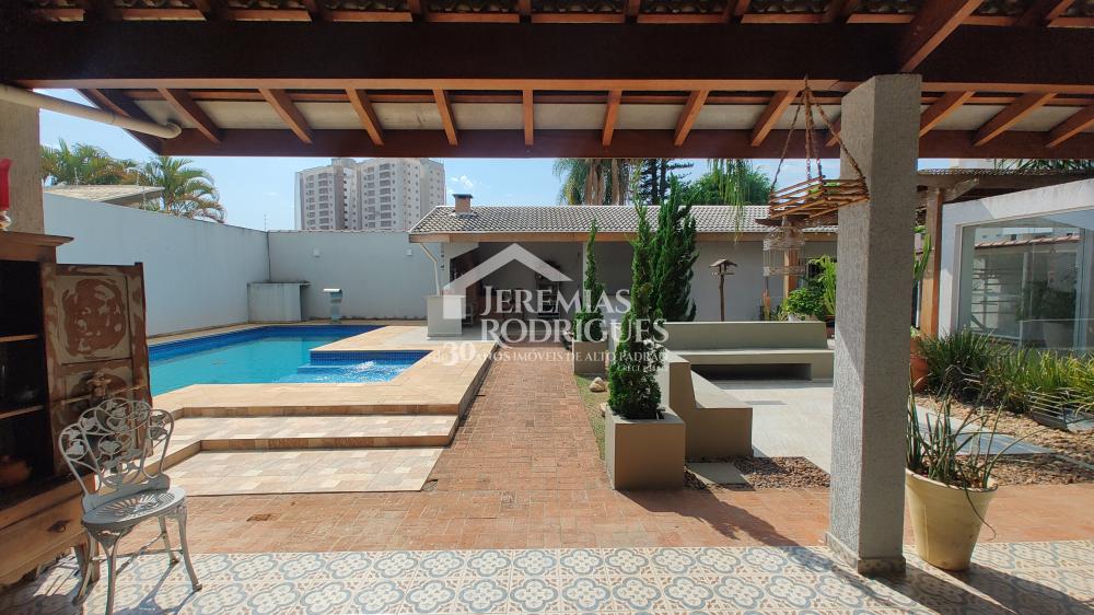 Comprar Casa / Padr&atilde;o em Taubat&eacute; R$ 2.500.000,00 - Foto 5