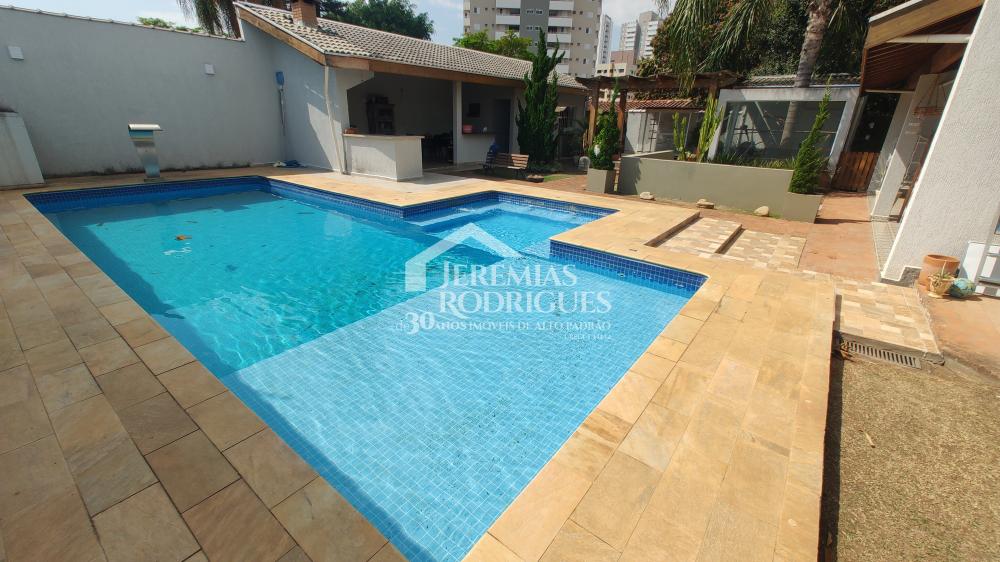 Comprar Casa / Padr&atilde;o em Taubat&eacute; R$ 2.500.000,00 - Foto 10