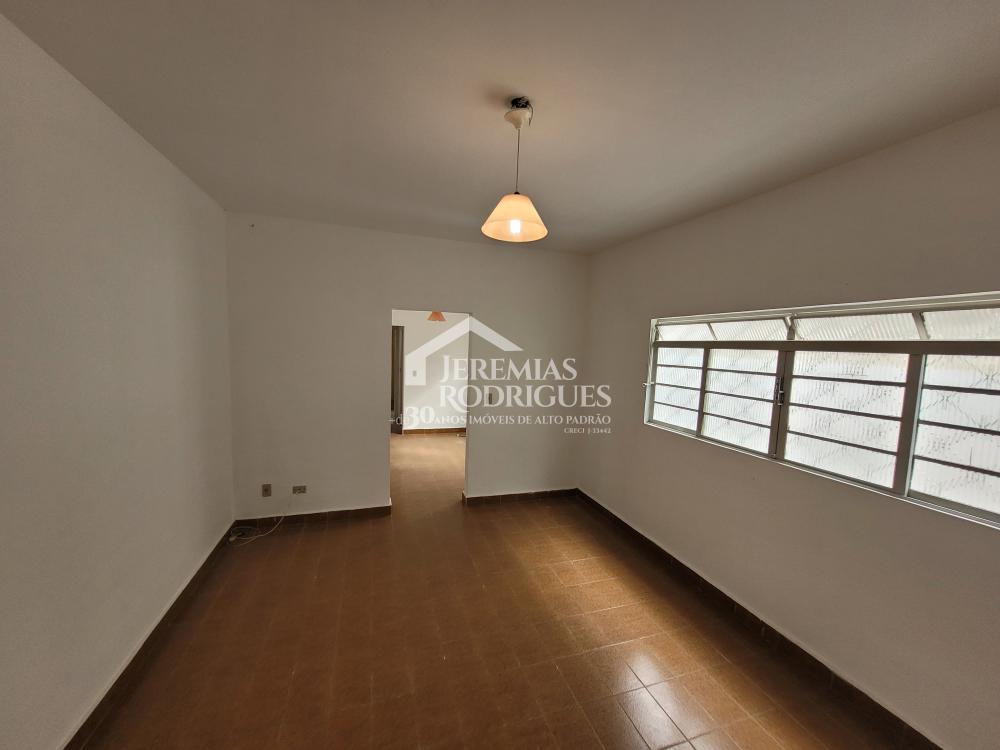 Comprar Casa / Padr&atilde;o em Pindamonhangaba R$ 600.000,00 - Foto 4