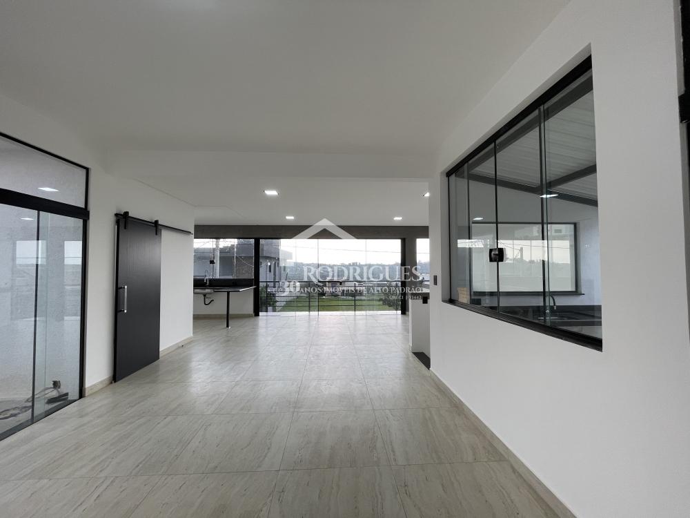 Comprar Casa / Condom&iacute;nio em Taubat&eacute; R$ 1.200.000,00 - Foto 1