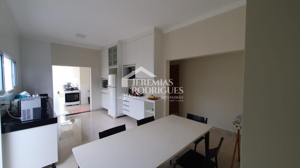 Comprar Casa / Condom&iacute;nio em Taubat&eacute; R$ 850.000,00 - Foto 3