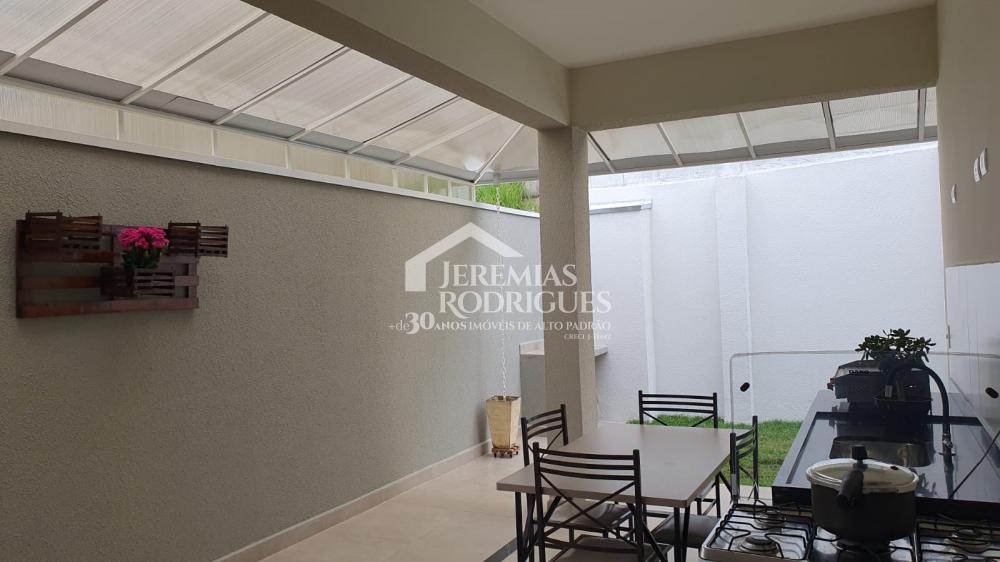 Comprar Casa / Condom&iacute;nio em Taubat&eacute; R$ 850.000,00 - Foto 13