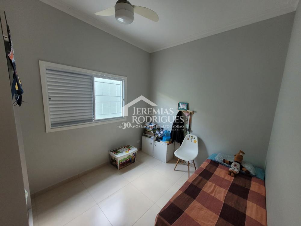 Comprar Casa / Padr&atilde;o em Taubat&eacute; R$ 850.000,00 - Foto 10