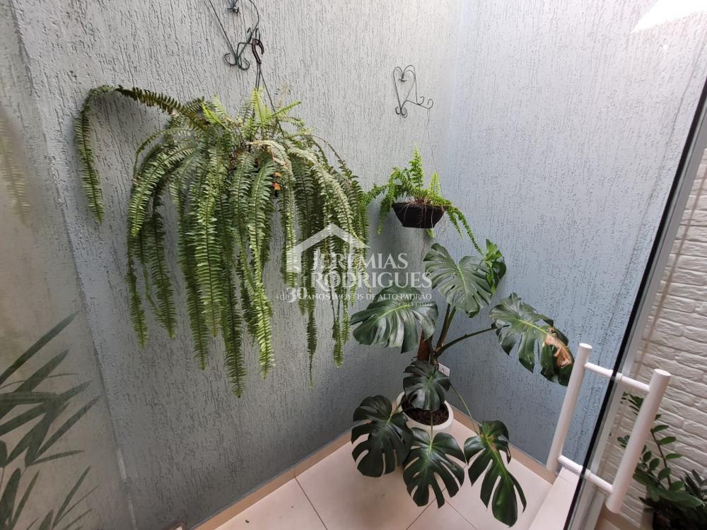 Comprar Casa / Padr&atilde;o em Taubat&eacute; R$ 850.000,00 - Foto 22