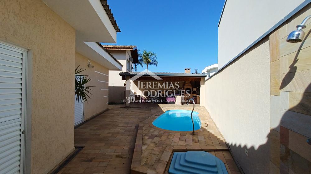 Alugar Casa / Condom&iacute;nio em Pindamonhangaba R$ 6.200,00 - Foto 2