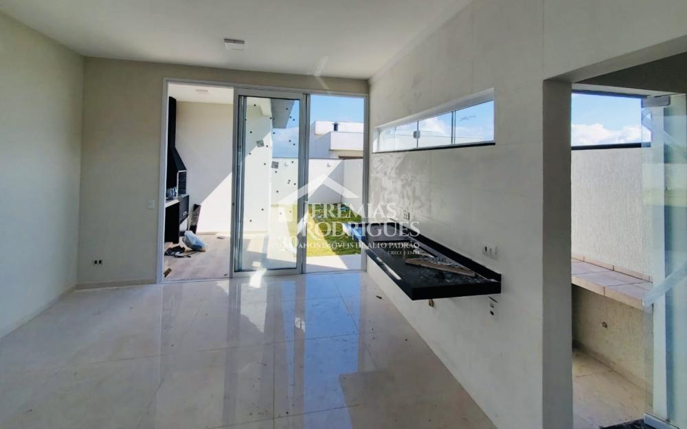 Comprar Casa / Condom&iacute;nio em Trememb&eacute; R$ 940.000,00 - Foto 4