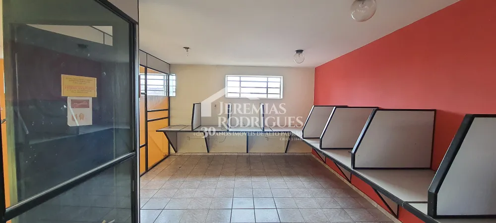 Alugar Comercial / Pr&eacute;dio em Taubat&eacute; R$ 20.000,00 - Foto 6