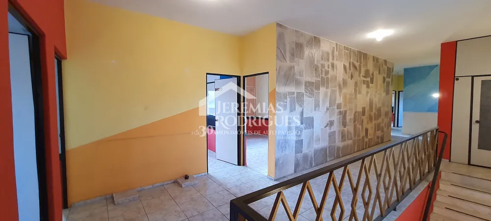 Alugar Comercial / Pr&eacute;dio em Taubat&eacute; R$ 20.000,00 - Foto 12