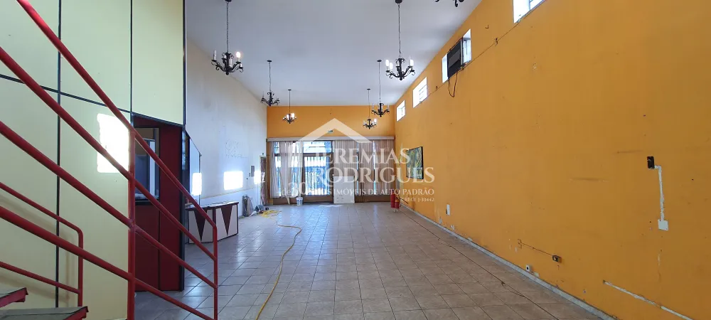 Alugar Comercial / Pr&eacute;dio em Taubat&eacute; R$ 20.000,00 - Foto 3