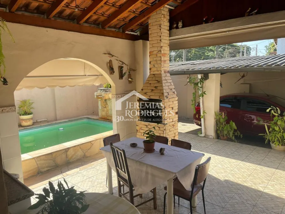 Comprar Casa / Padr&atilde;o em Taubat&eacute; R$ 750.000,00 - Foto 11