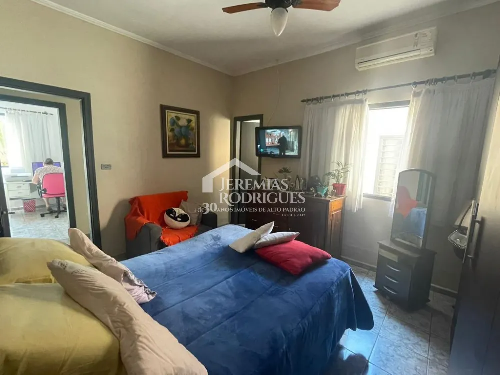 Comprar Casa / Padr&atilde;o em Taubat&eacute; R$ 750.000,00 - Foto 9
