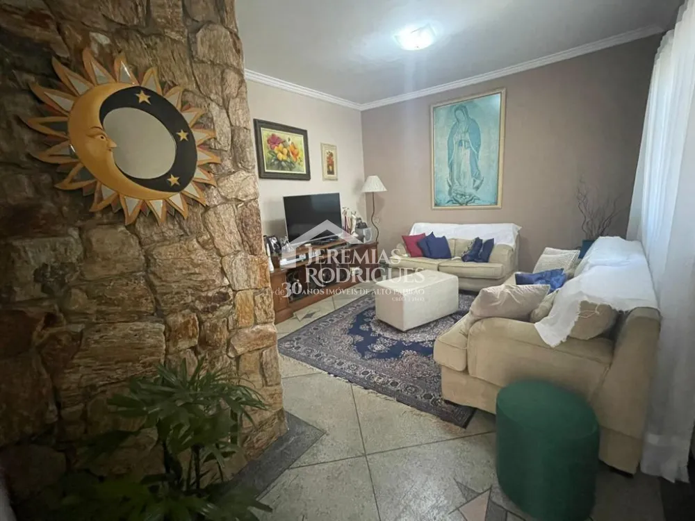 Comprar Casa / Padr&atilde;o em Taubat&eacute; R$ 750.000,00 - Foto 3
