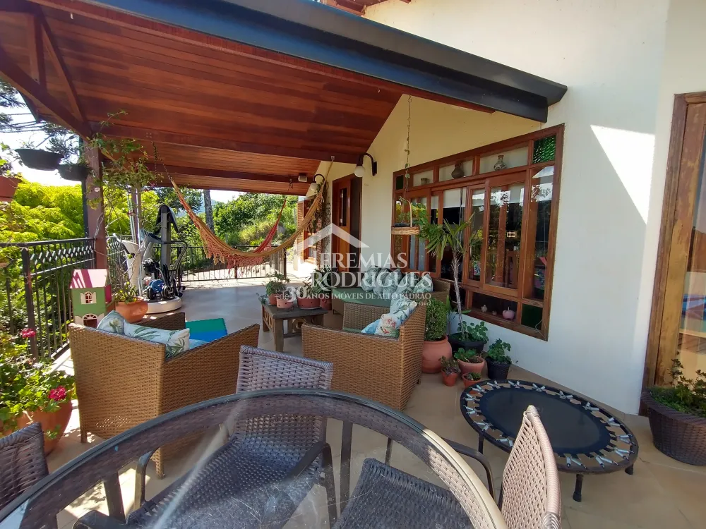 Alugar Casa / Padr&atilde;o em Santo Ant&ocirc;nio do Pinhal R$ 5.000,00 - Foto 2