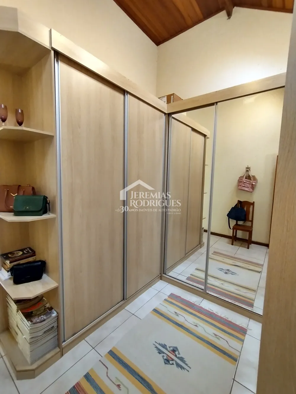 Alugar Casa / Padr&atilde;o em Santo Ant&ocirc;nio do Pinhal R$ 5.000,00 - Foto 16