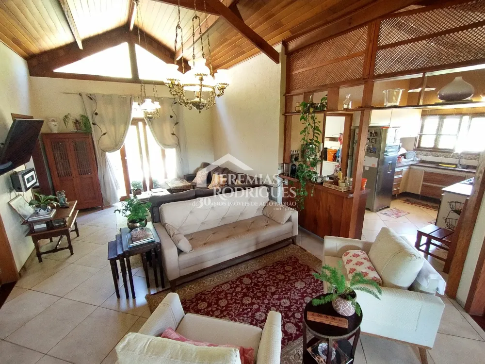 Alugar Casa / Padr&atilde;o em Santo Ant&ocirc;nio do Pinhal R$ 5.000,00 - Foto 4