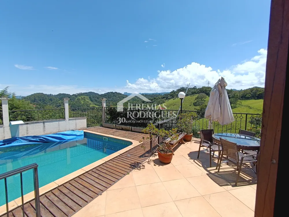 Alugar Casa / Padr&atilde;o em Santo Ant&ocirc;nio do Pinhal R$ 5.000,00 - Foto 1