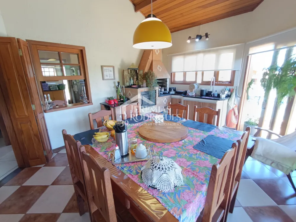 Alugar Casa / Padr&atilde;o em Santo Ant&ocirc;nio do Pinhal R$ 5.000,00 - Foto 10