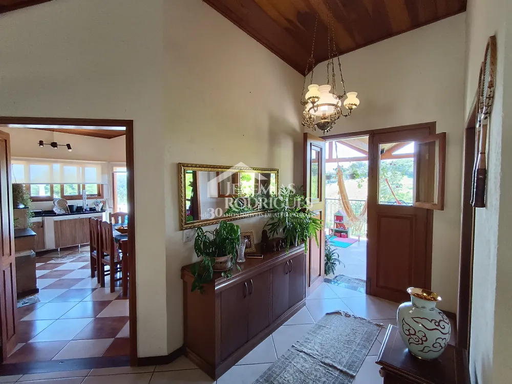 Alugar Casa / Padr&atilde;o em Santo Ant&ocirc;nio do Pinhal R$ 5.000,00 - Foto 8